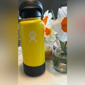 Hydro Flask 32oz-new